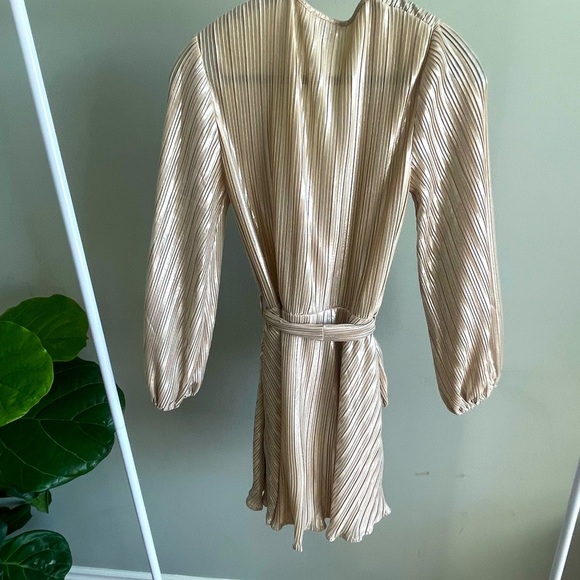 Bardot Gold Long Sleeve Dress US 6 - Picture 3 of 3